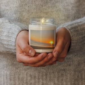 Scented soy candle